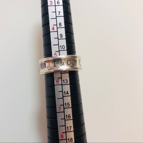 Tiffany 1837 Concave Ring Size 5.5 - Picture 8 of 10